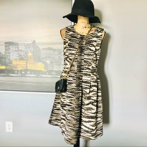 Gorgeous Like New Calvin Klein Animal print dress